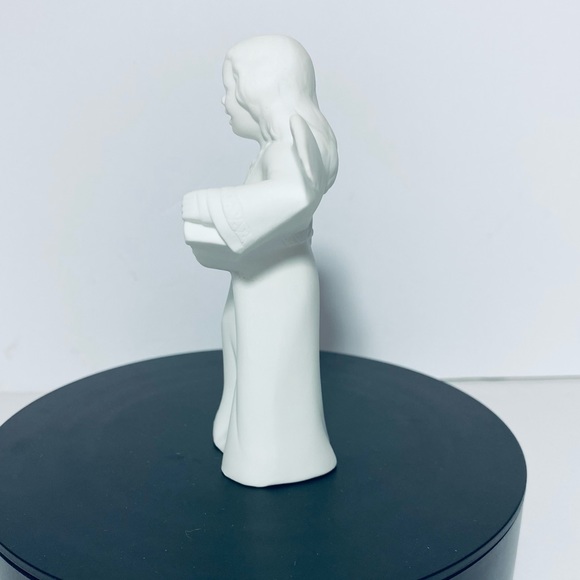 Hutschenreuther White Bisque Porcelain Angel  With Accordion Collectible - Picture 7 of 13